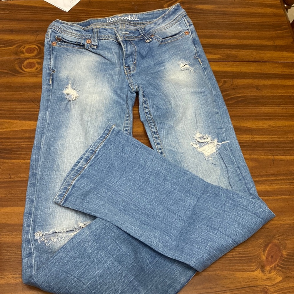Aeropostales jean size 00 , blue color .